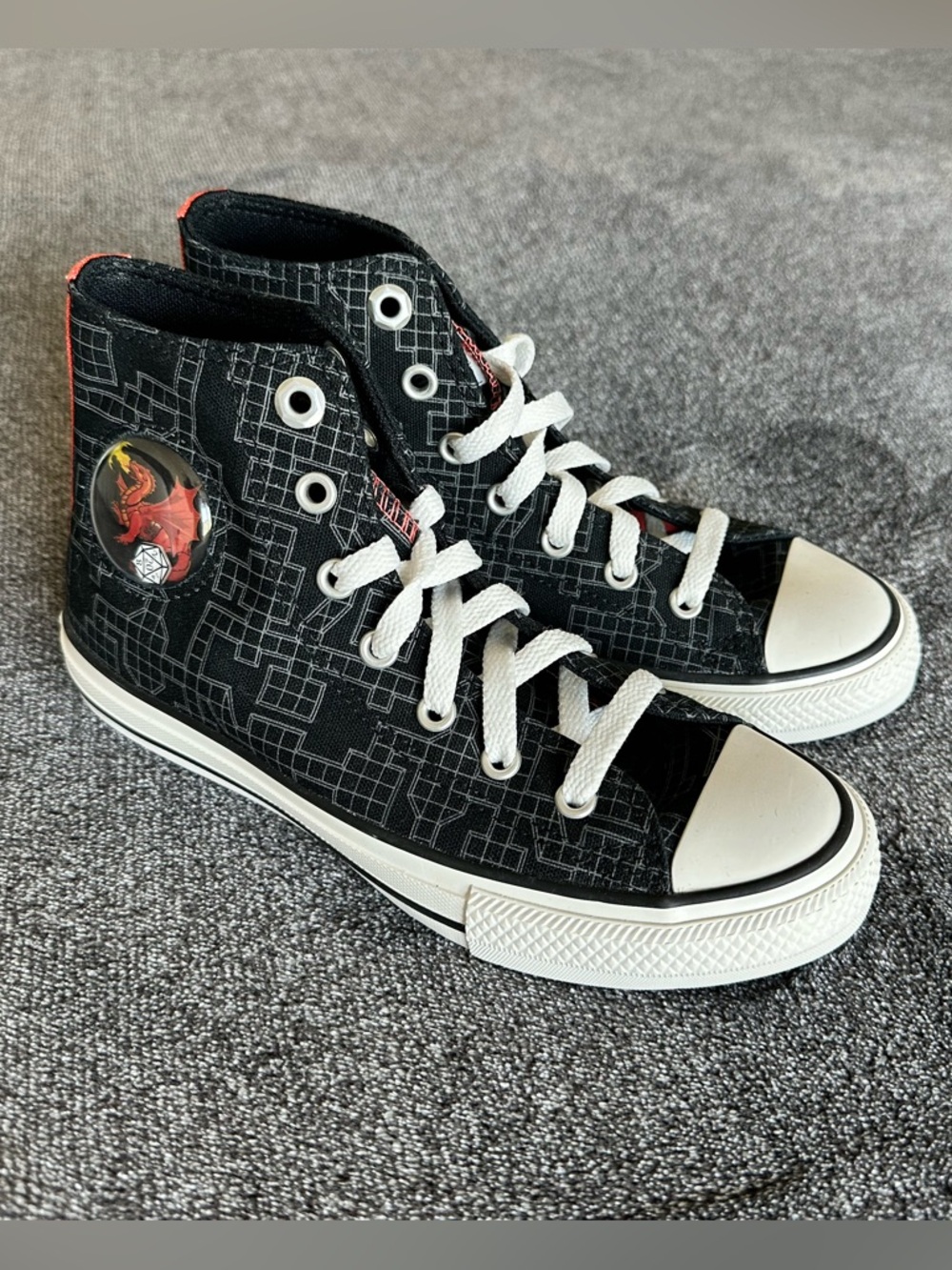 Converse Chuck Taylor All Star Hi Dungeons & Dragons A09887C Youth Sz 2.5 (US)